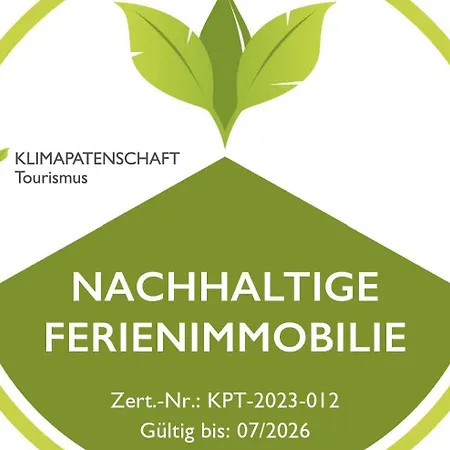 Haus Ostseezwilling 1 *